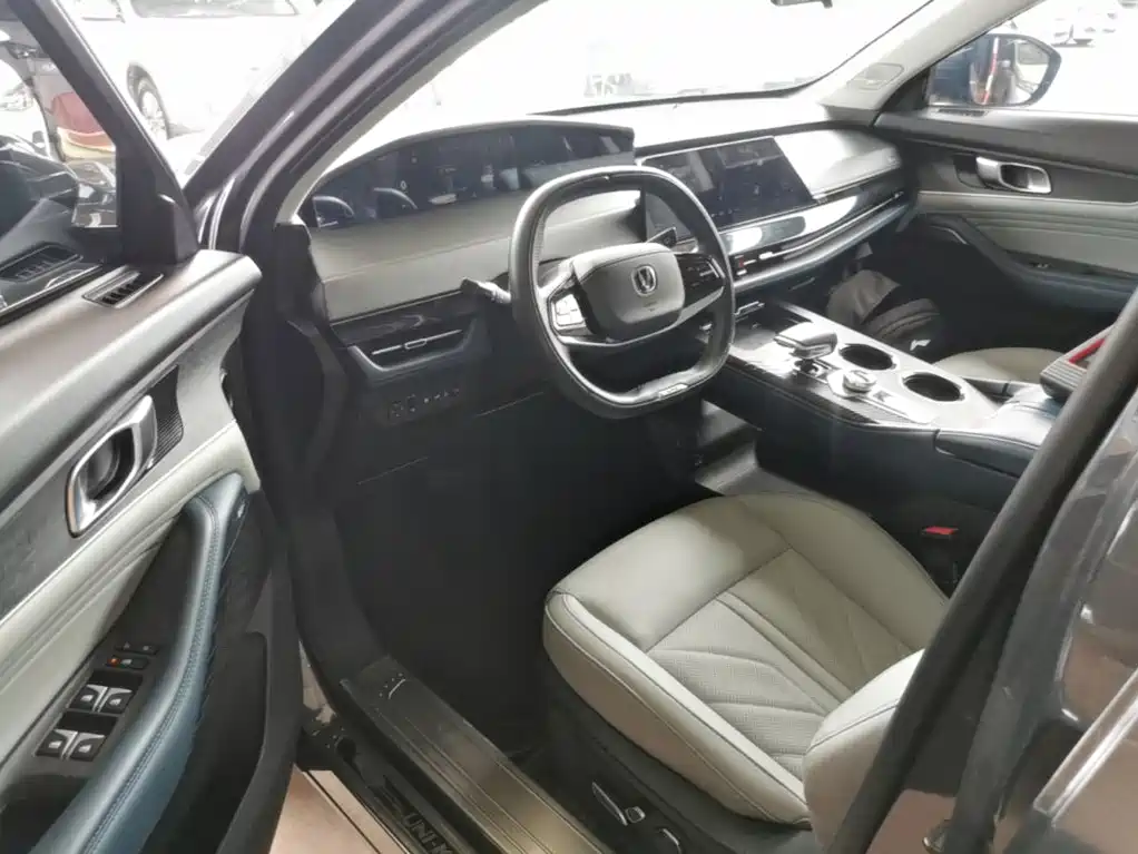 Changan UNI-K iDD 2023 2023 Smart Electric iDD 1.5T 135km Smart Fun Edition