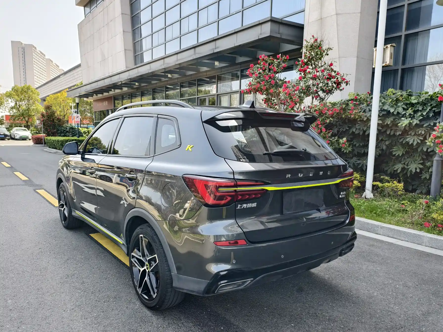 Фото 4 - Roewe RX5