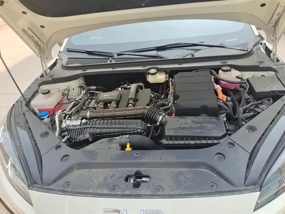 BYD SEAL 06 DM I TRAVEL EDITION