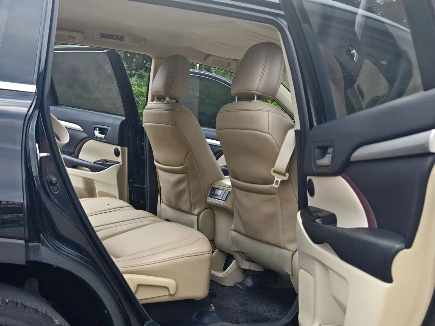 Toyota Highlander 2015 2.0T FWD Elite Edition 5-seater фото 10