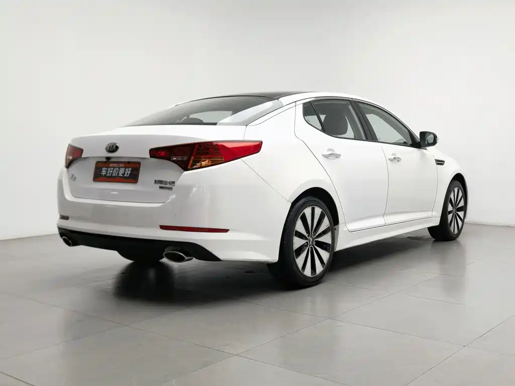 Kia K5 2013 2012 2.0L Automatic DLX
