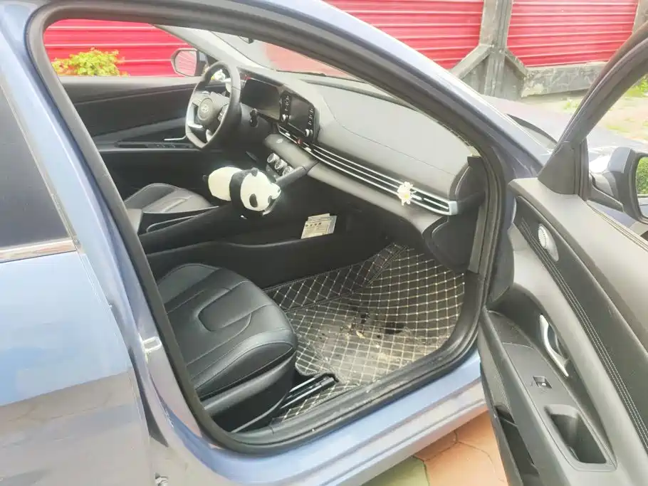 Hyundai Elantra 2026