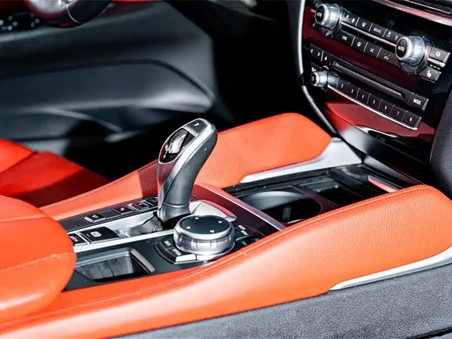 BMW X6 2015 xDrive35i Leading Type фото 20
