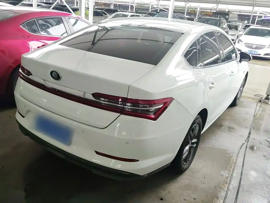BYD Qin Pro 2020 2020 Surpass Edition 1.5TI Manual Luxury
