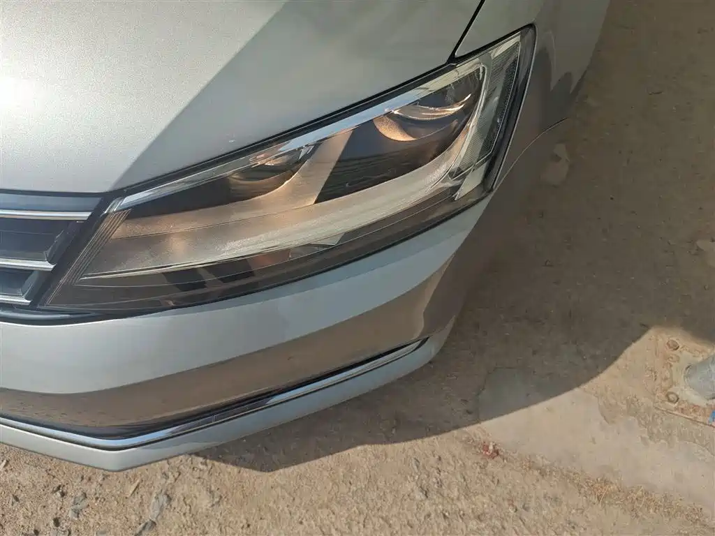 Volkswagen Sagitar 2018 1.6L Automatic Comfort фото 17