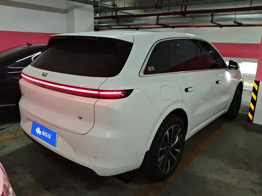 Li Auto L6 2025 2025 Pro Smart Renewal Edition