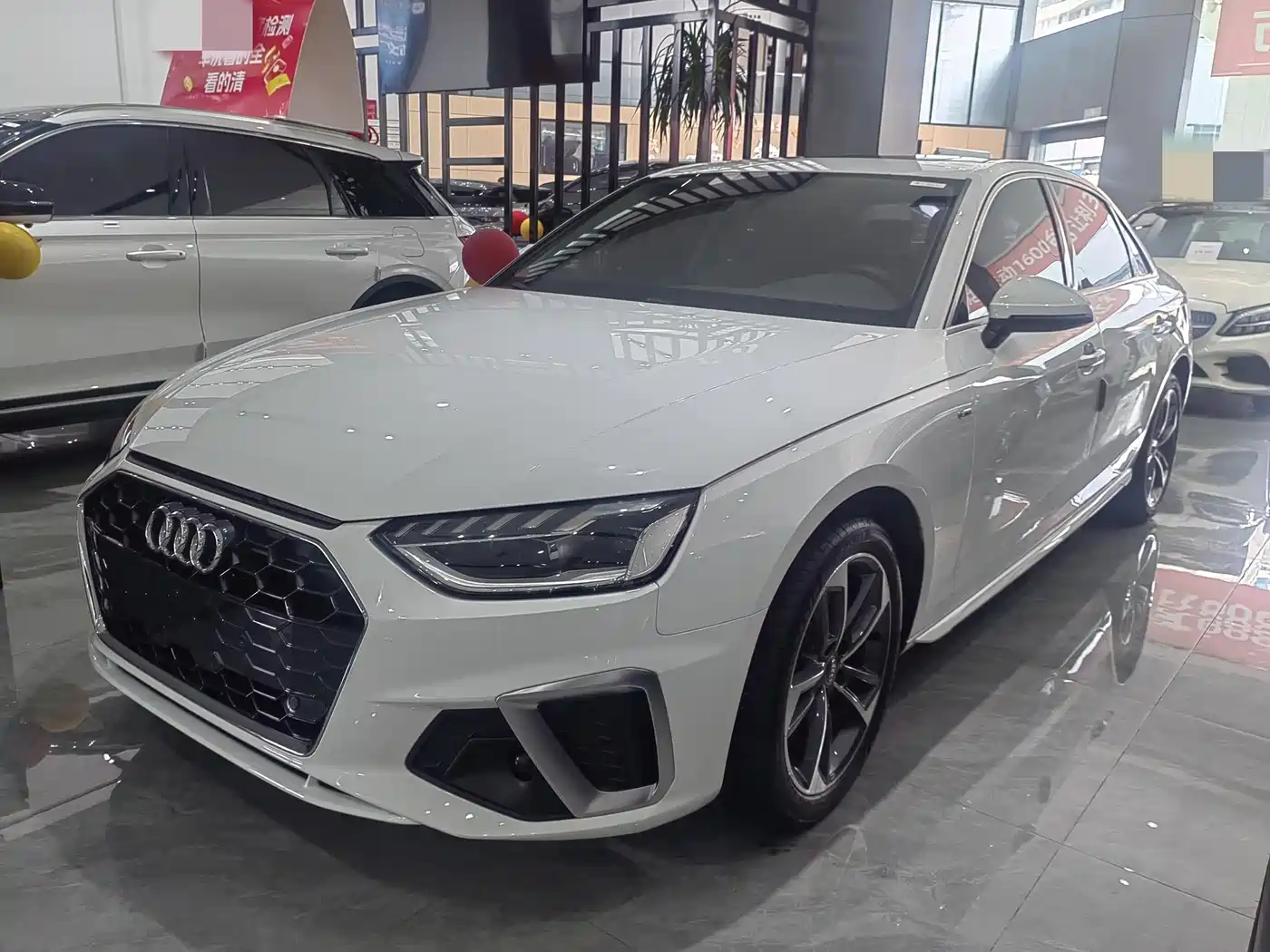 Audi A4L 2020 40 TFSI Fashion Dynamic Edition