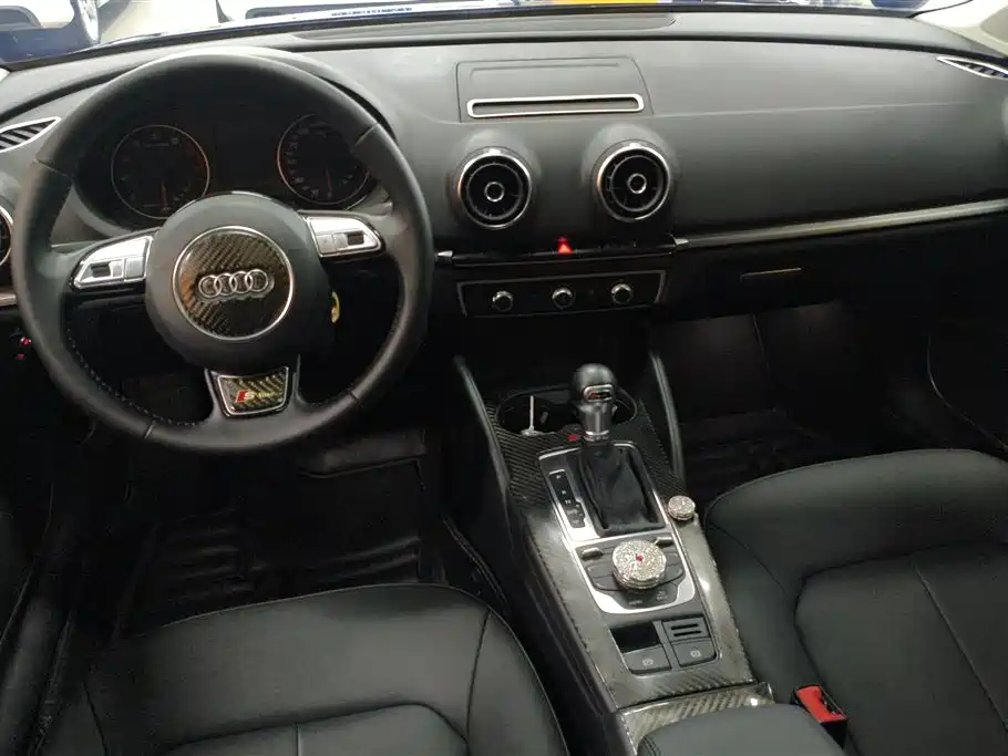 Audi A3 2016 Limousine 35 TFSI Leadership фото 12
