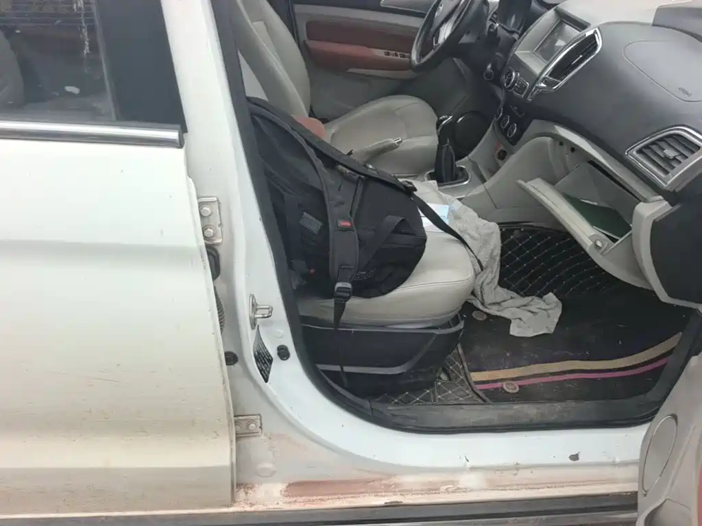 Фото 25 - BAIC Huansu H3