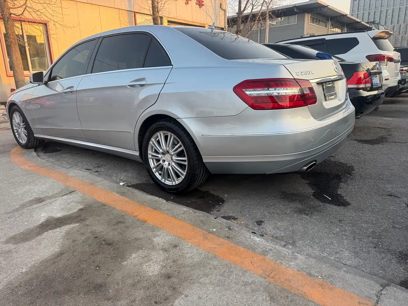 Mercedes-Benz E-Class 2013 Model E 260 L CGI Elegance фото 5