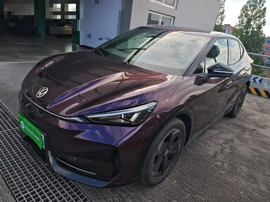 Volkswagen ID. UNYX 06 2025