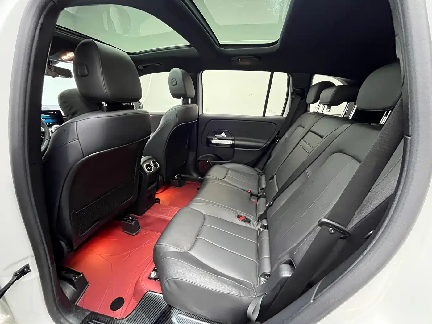 Mercedes-Benz GLB 2022 GLB 220 Dynamic фото 6
