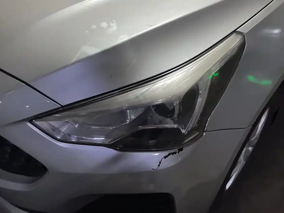 Фото 5 - Haval M6