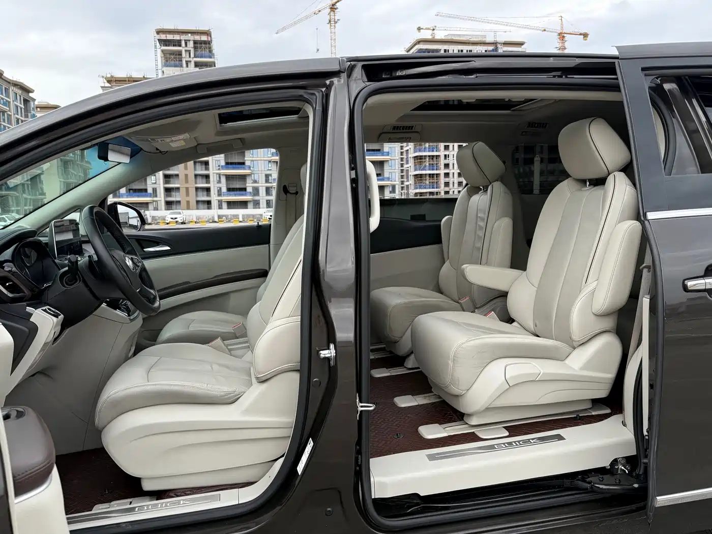 BUICK GL8