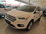 Фото 2 - Ford Kuga