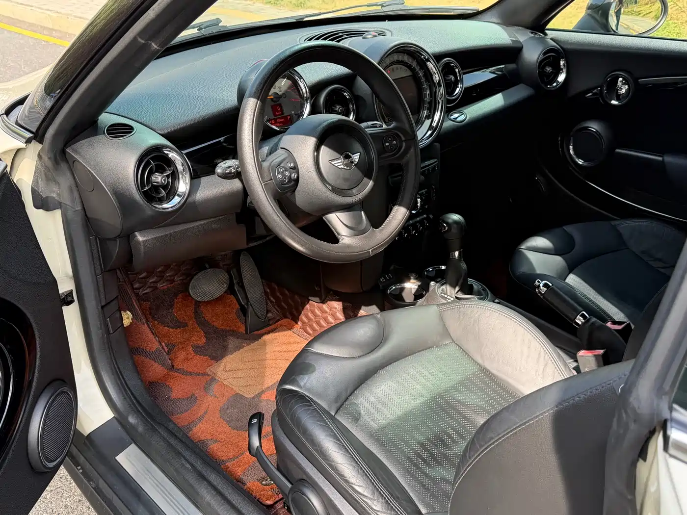 MINI COUPE 2012 1.6L COOPER фото 11