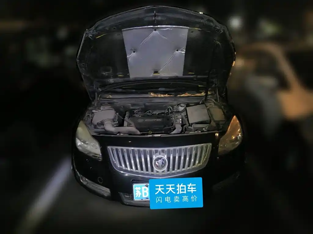 Фото 3 - Buick Regal