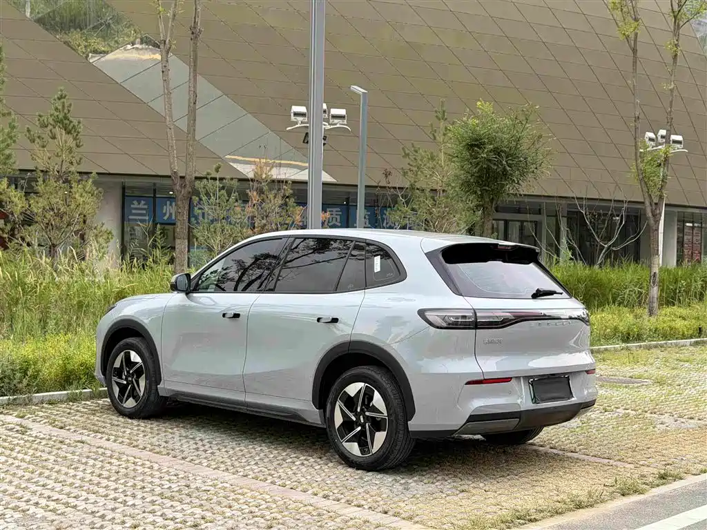 Geely Galaxy Galaxy E5 2026 2026 530km Voyager Edition