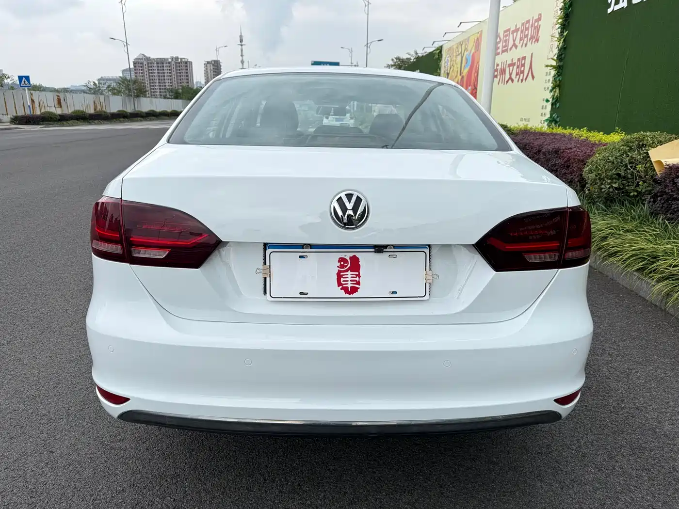 Volkswagen Sagitar 2014 Facelift 1.6L Automatic Comfort фото 8