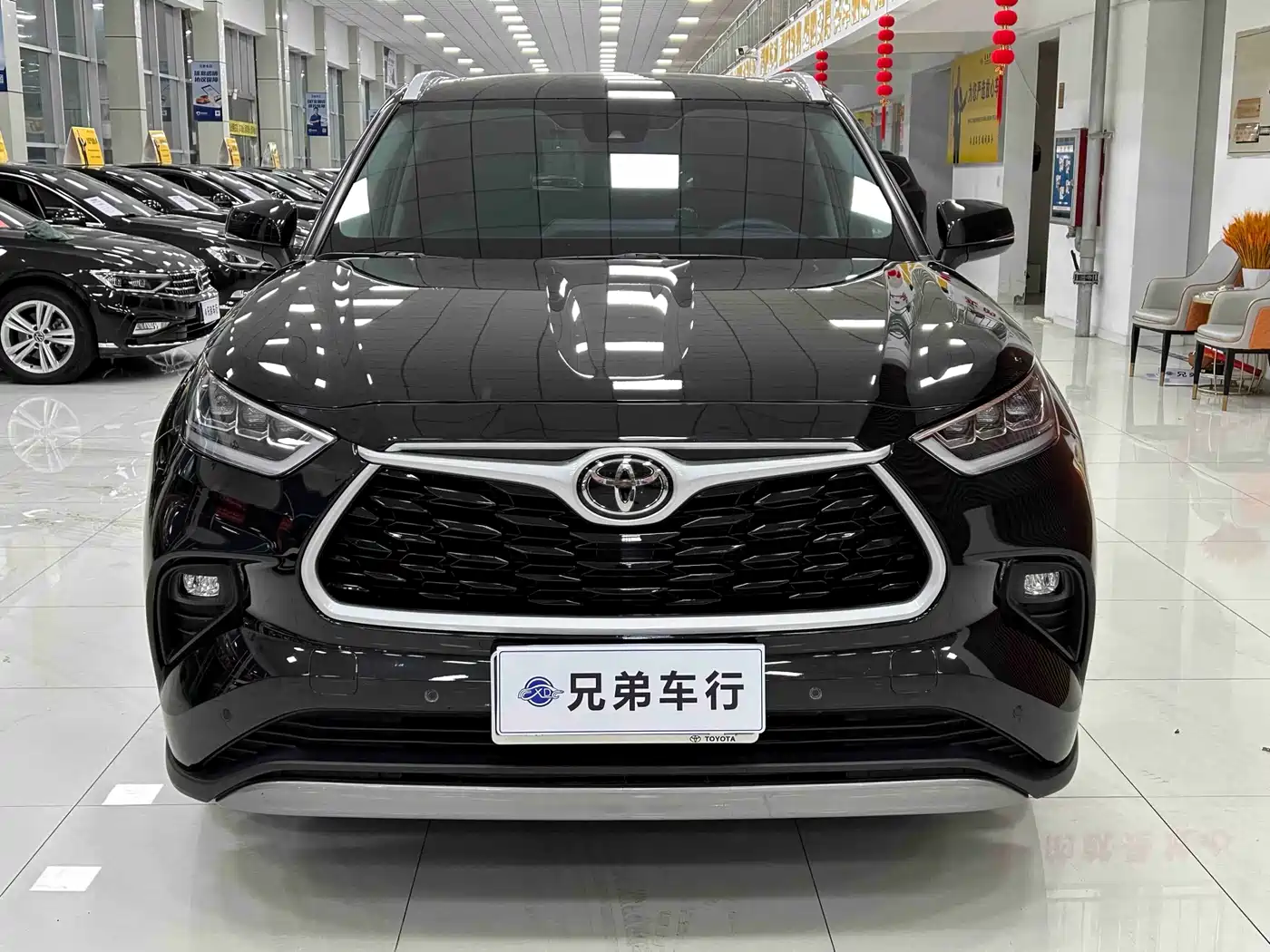 TOYOTA HIGHLANDER