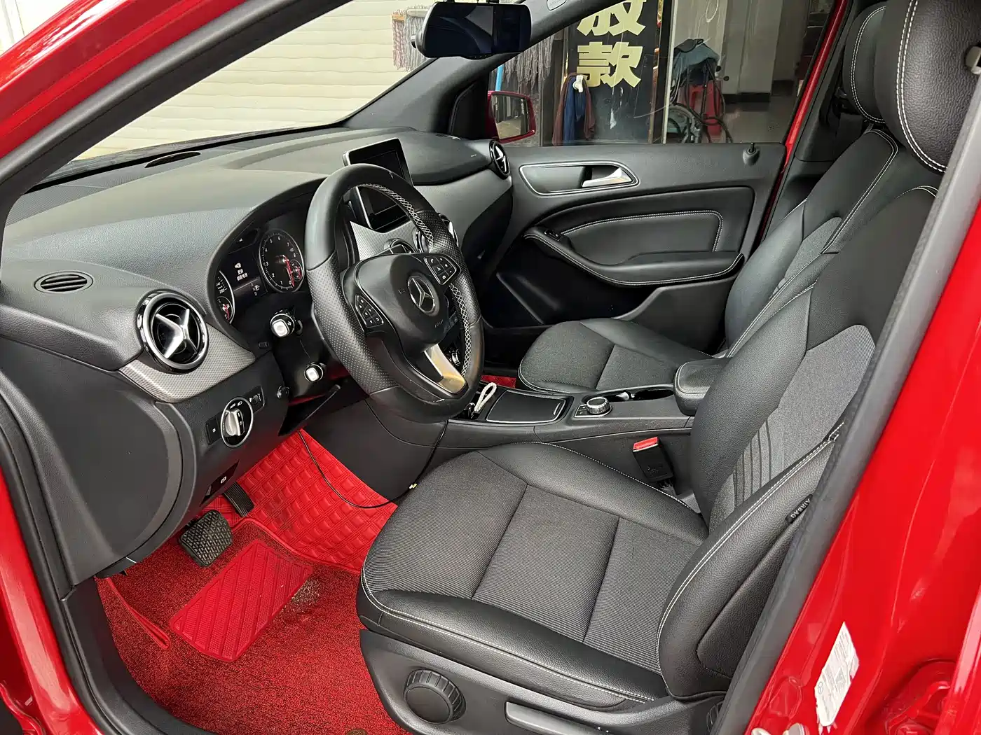 Mercedes-Benz B-Class 2015 B 200 Dynamic фото 7