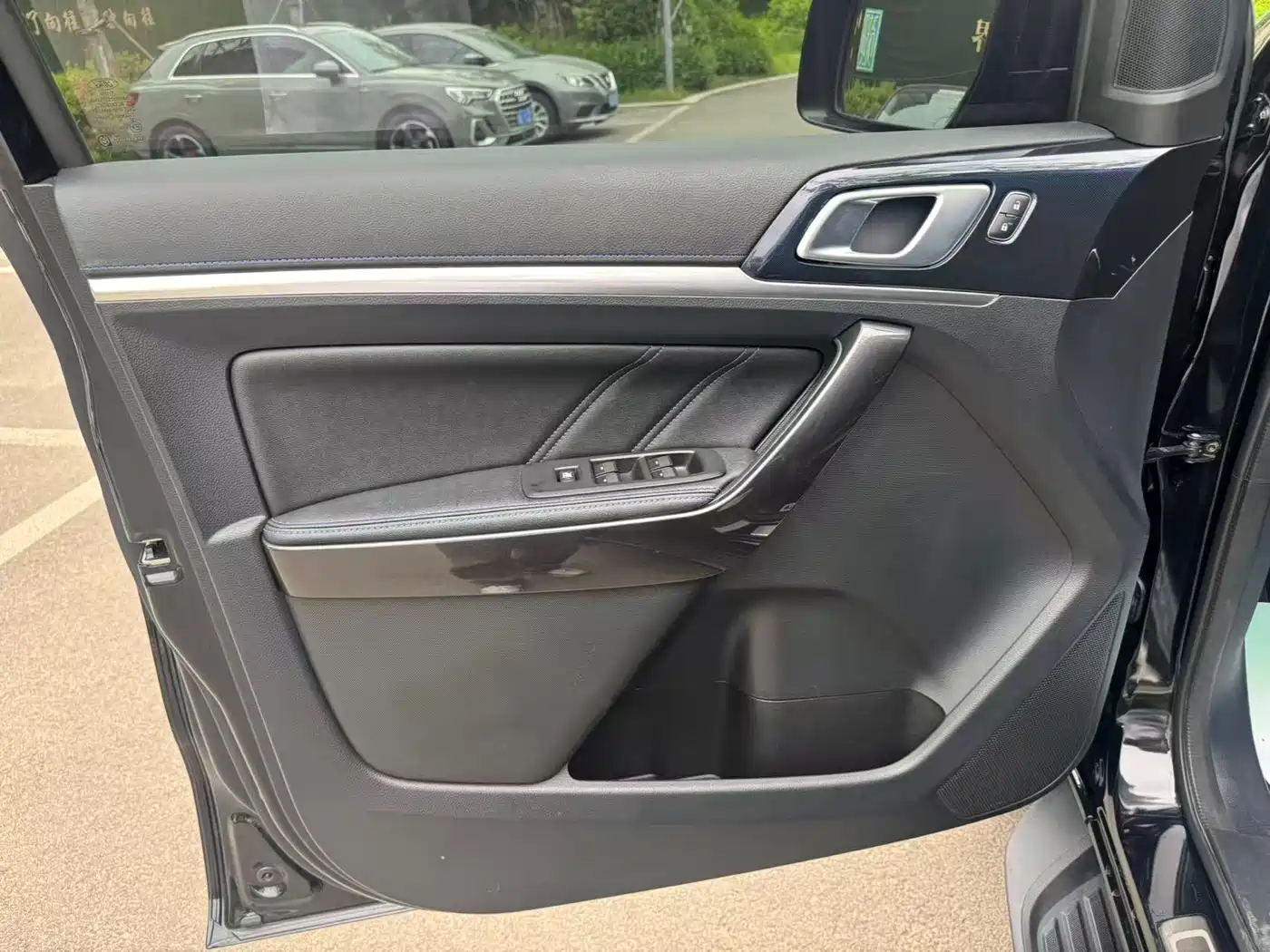 Ford Everest 2020 Sport Edition 2.3T Gasoline Automatic AWD Flagship 7-Seater фото 5