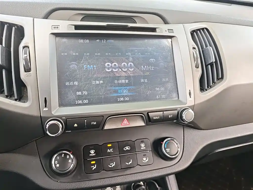 Kia Sportage 2015 2.0L Automatic 2WD GL фото 13