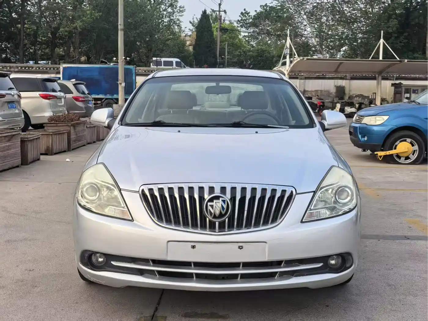 Buick Excelle 2013 1.5L Automatic Classic фото 2