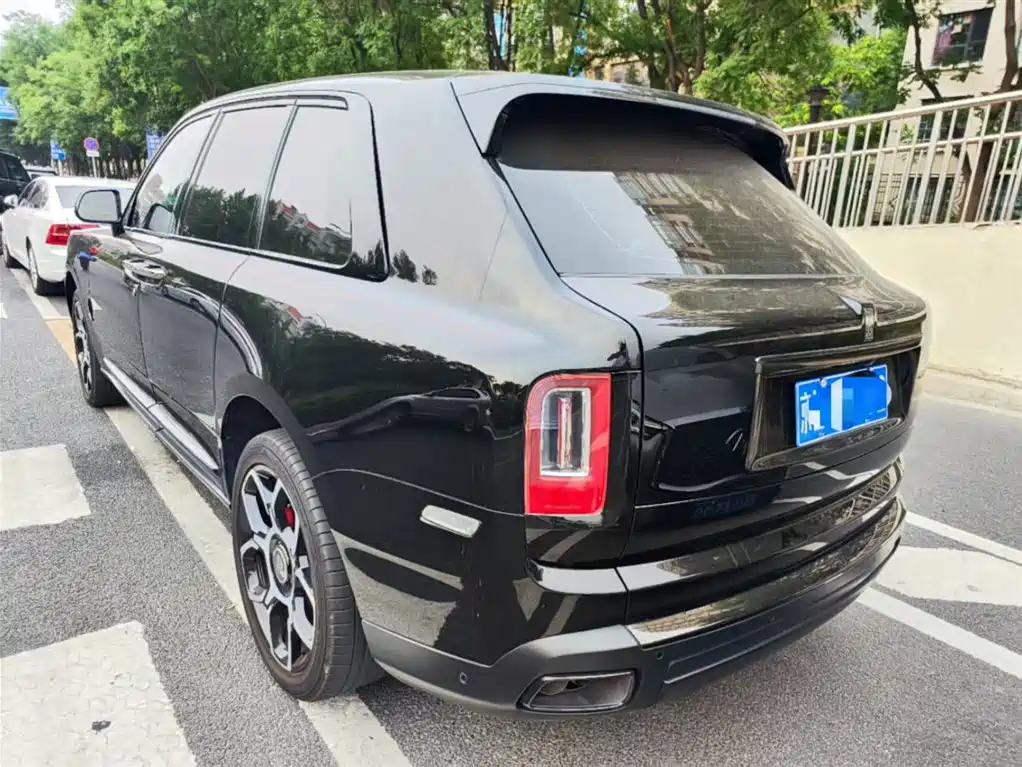ROLLS-ROYCE CULLINAN
