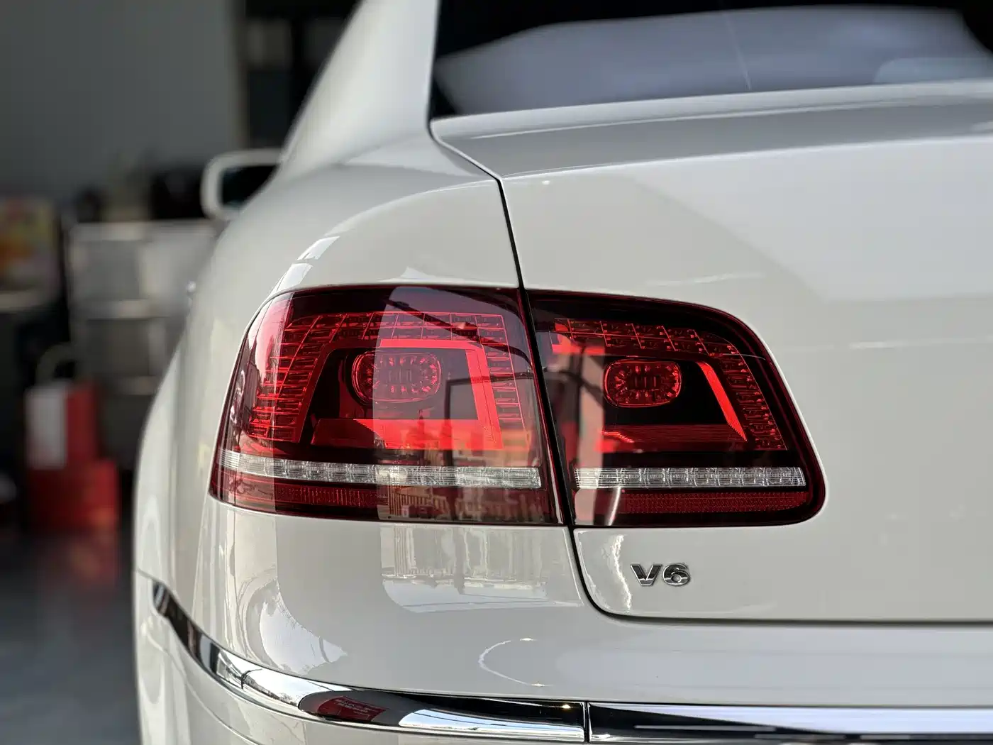 Volkswagen Phaeton 2014 3.0L Business Edition фото 32