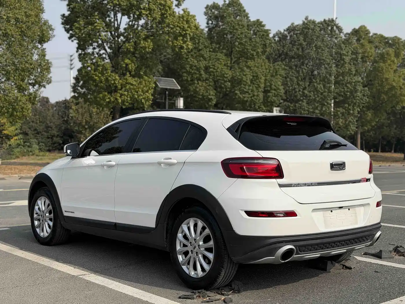 Qoros 3 2016 2016 Urban SUV 1.6T Automatic Zhiyue