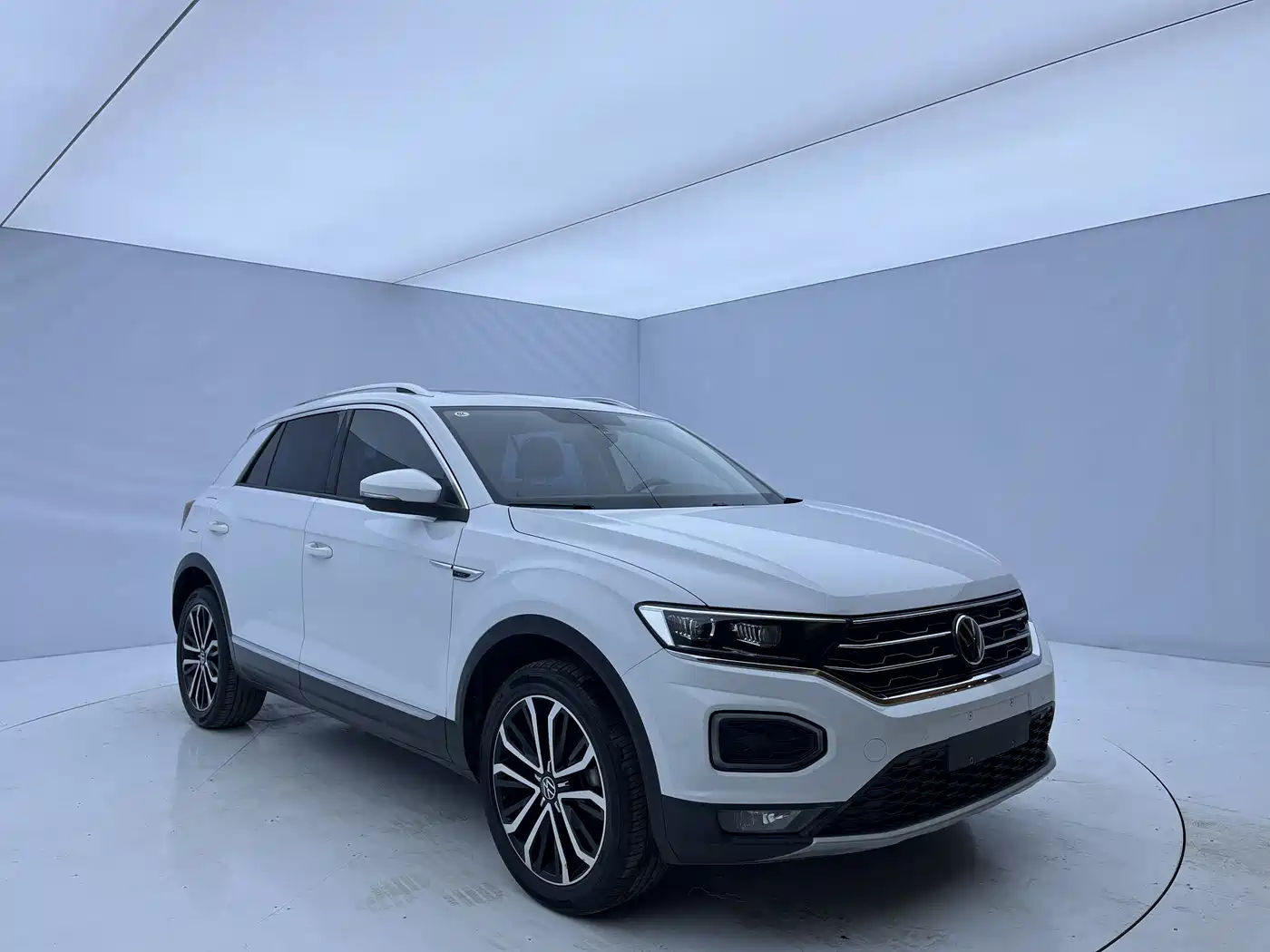 VOLKSWAGEN T ROC EXPLORING SONGS