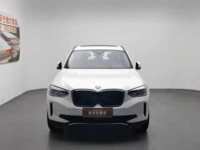 BMW iX3 2021 Facelift Pioneer — фото 3