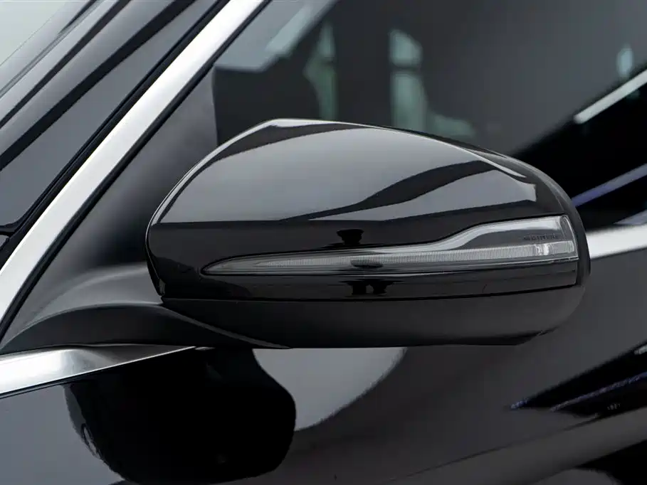 Mercedes-Benz GLC 2022 Facelift GLC 260 L 4MATIC Luxury Model фото 12