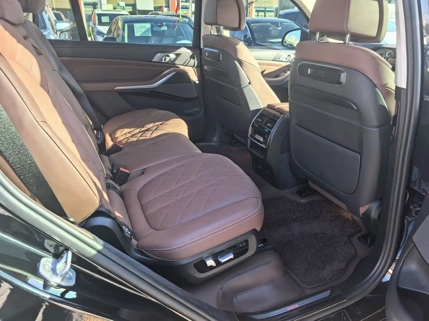 BMW X7 2023 xDrive40i Leading Luxury Package фото 8