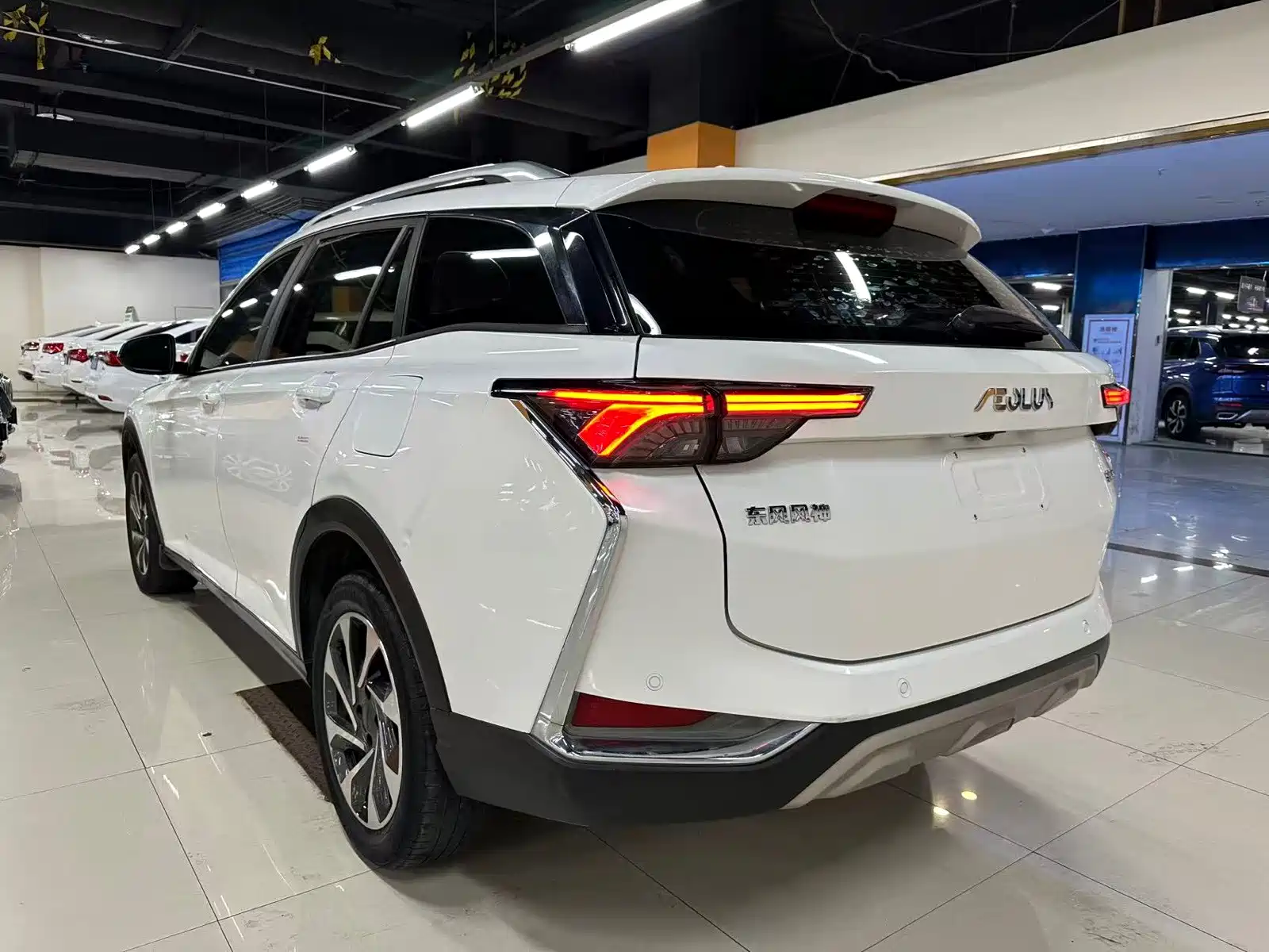 Фото 8 - Dongfeng Aeolus Yixuan GS