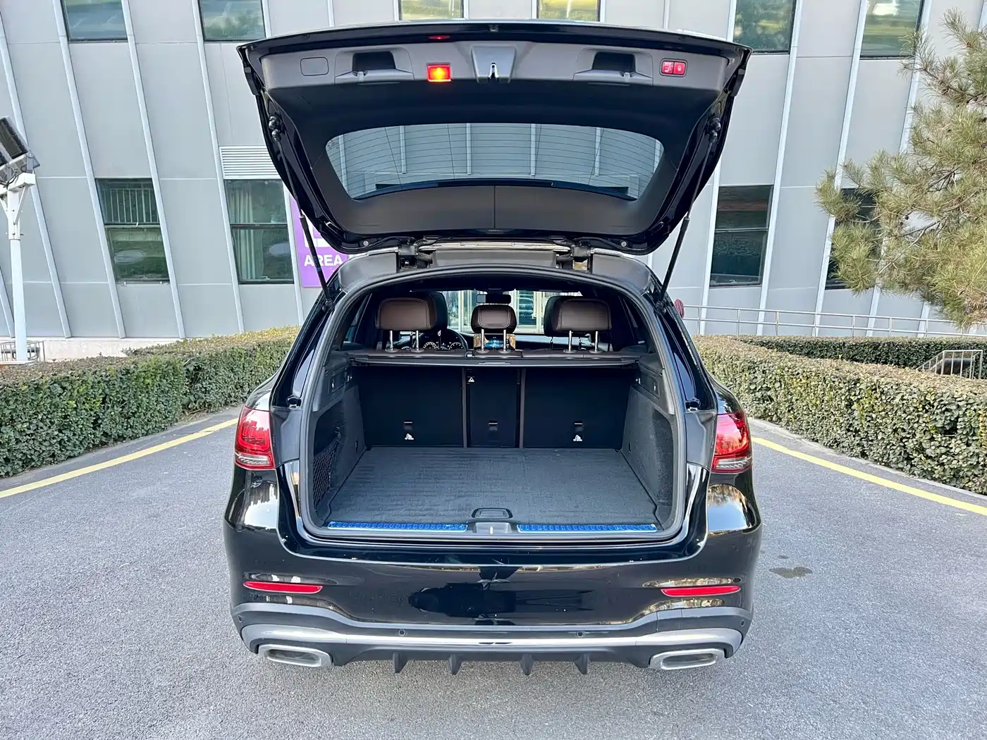 Mercedes-Benz GLC 2022 Model GLC 300 L 4MATIC Dynamic Edition фото 16