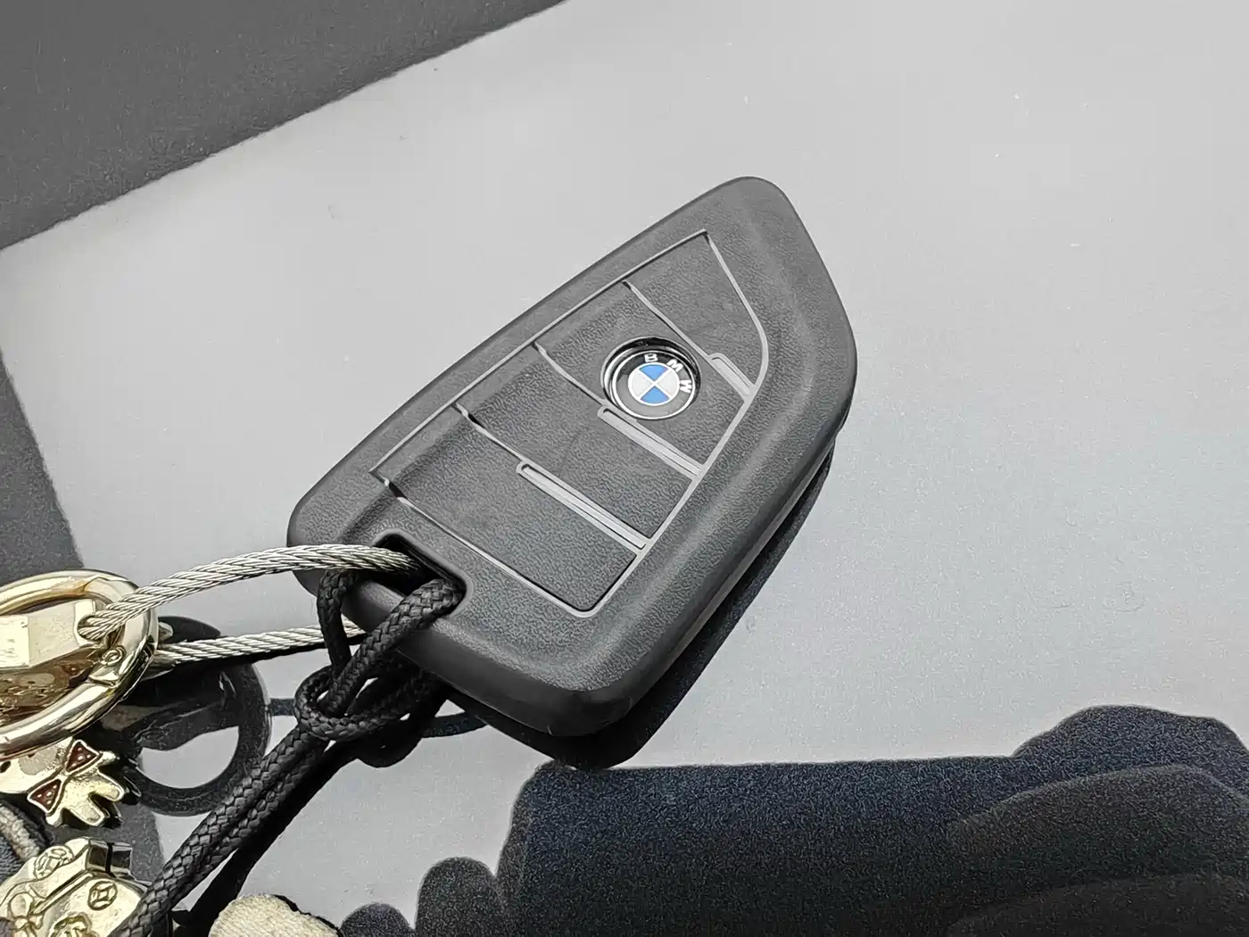 BMW 5 SERIES NEW ENERGY