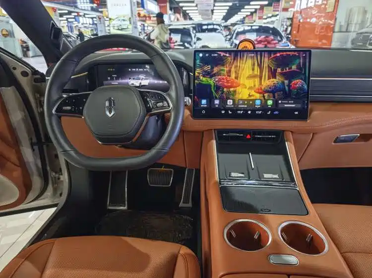AITO Wenjie AITO M5 2025 Extended Range Ultra AWD фото 10
