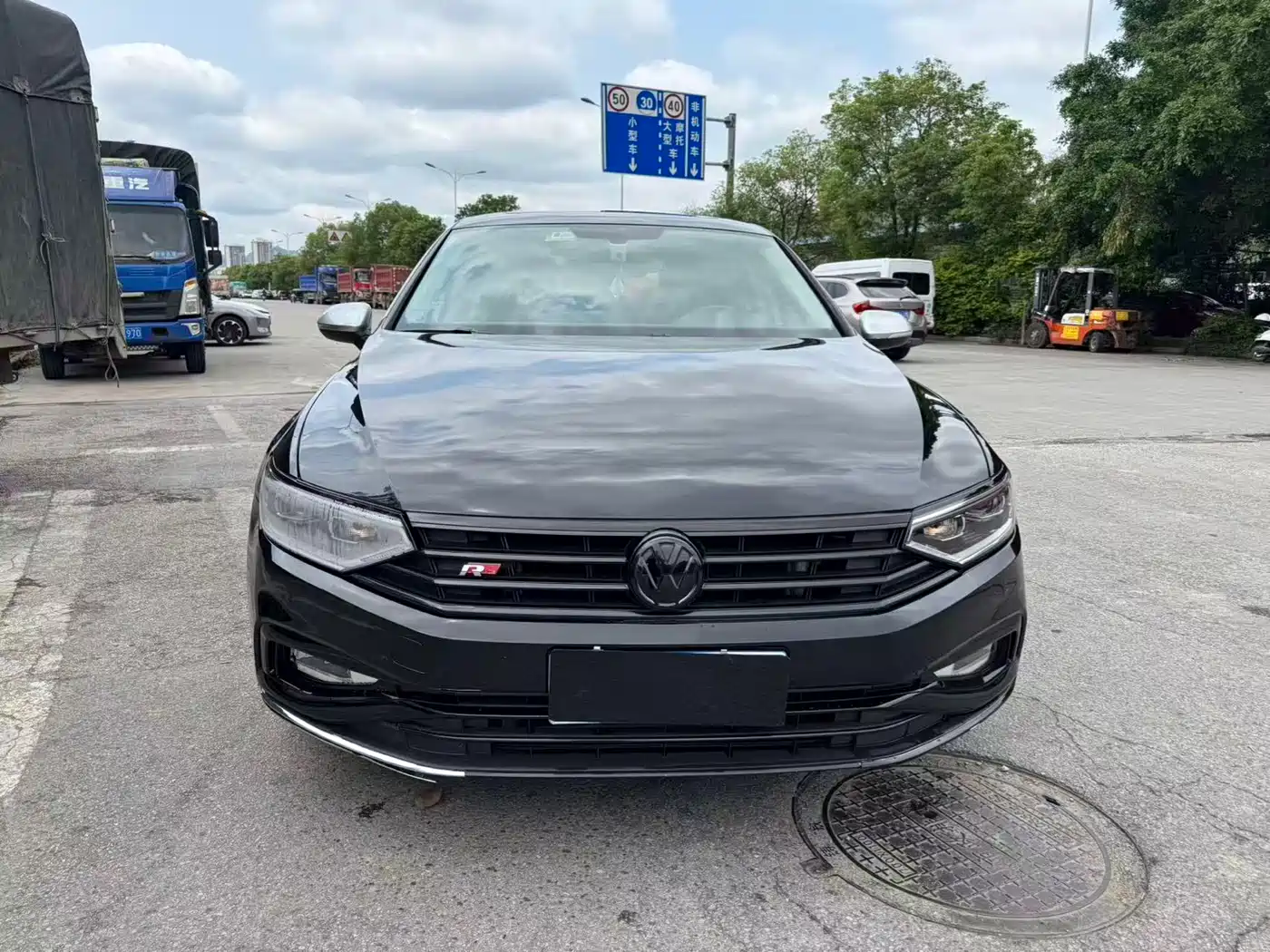 Volkswagen Magotan 2020 330TSI DSG Luxury фото 2