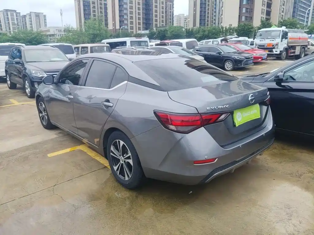 Nissan SYLPHY, миниатюра 5