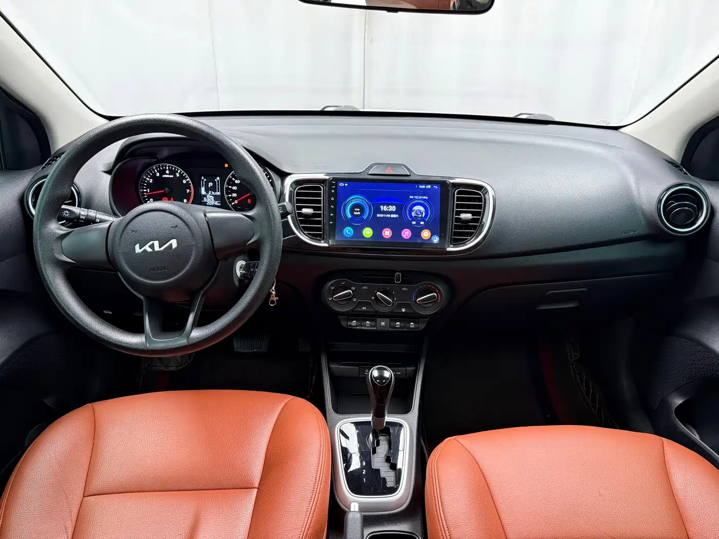 Kia Huan Chi 2020 Facelift 1.4L Auto Comfort Sunroof Edition фото 7