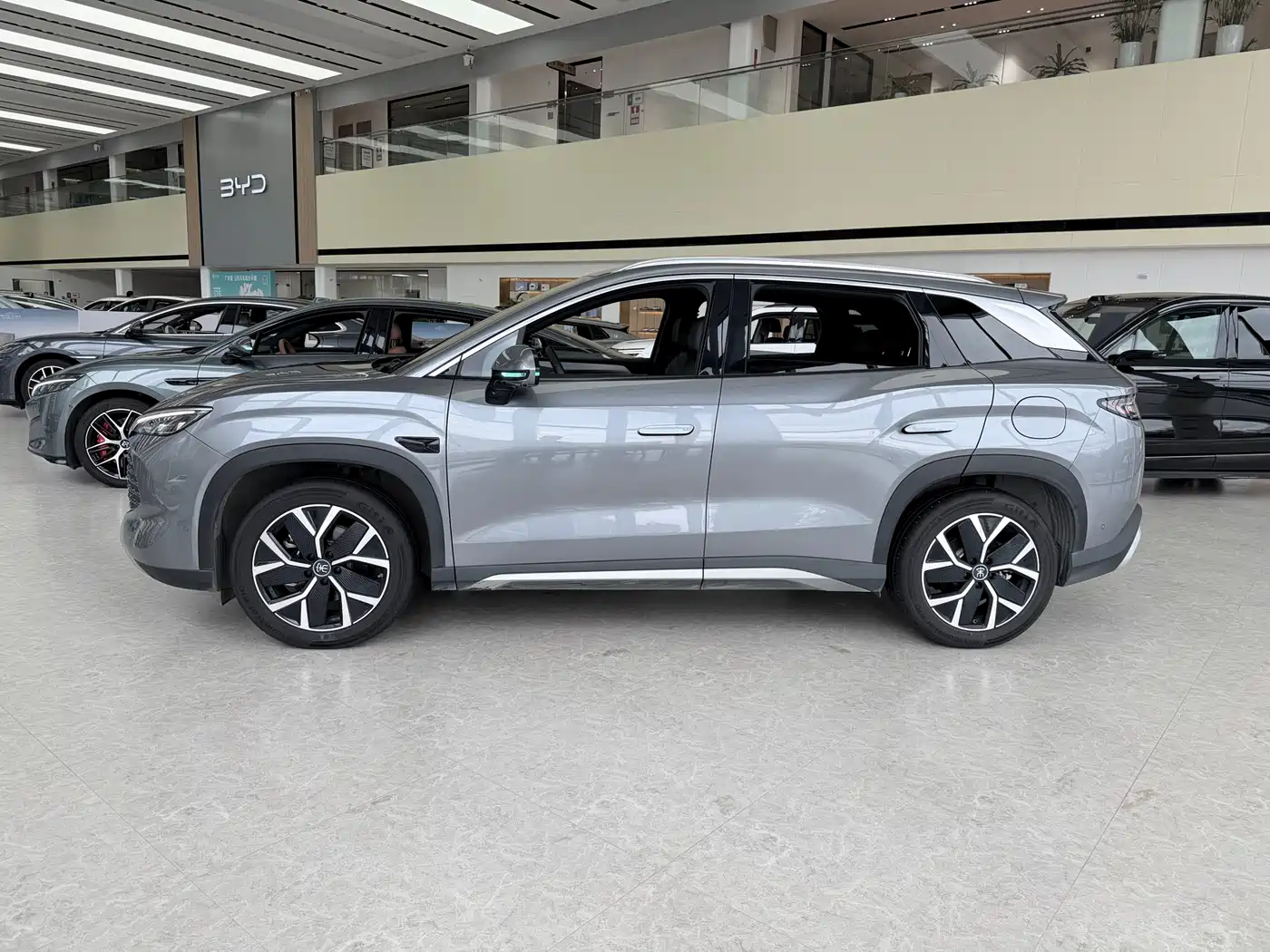 BYD Song L DM-i 2025 Smart Drive 160km Premium фото 2