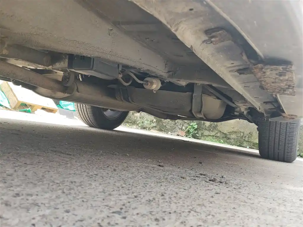 BYD S7 2016 2.0T Auto Premium Plus фото 19