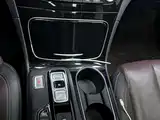Photo 6 - Hyundai Santa Fe