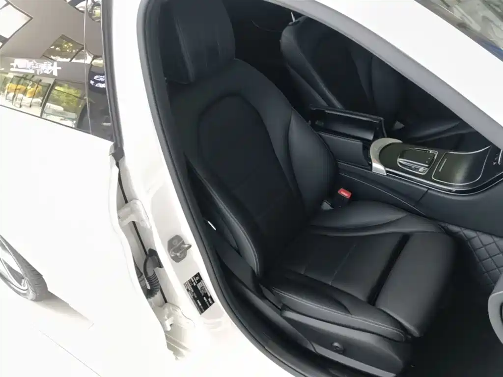Mercedes-Benz C-Class 2020 Facelift C 260 L Sport фото 25