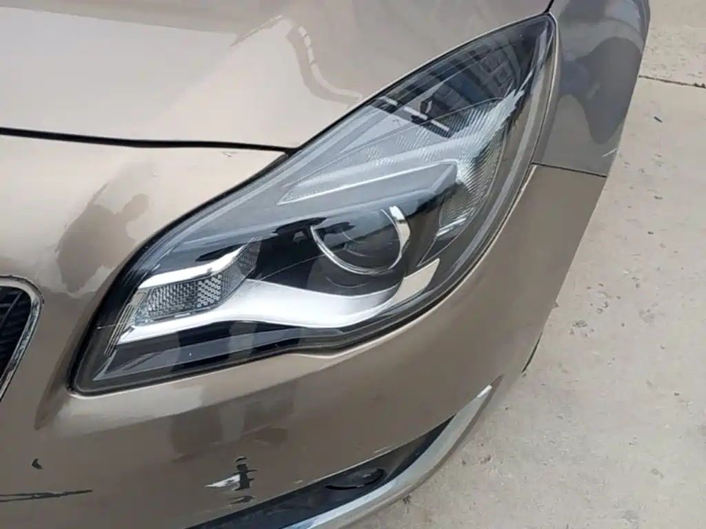 Фото 24 - Buick Regal