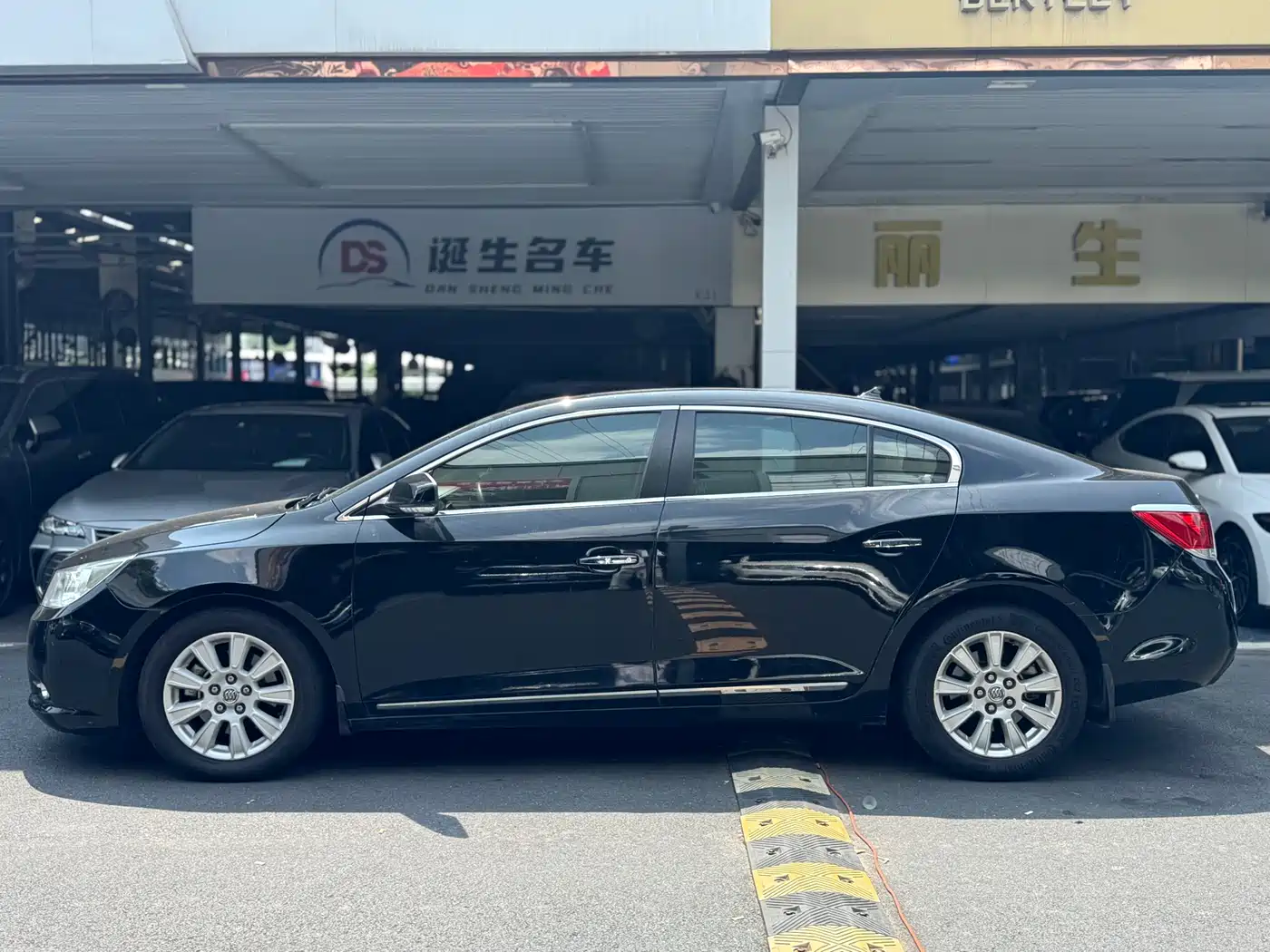 Buick LaCrosse 2012 2012 2.4L SIDI Elegance Edition
