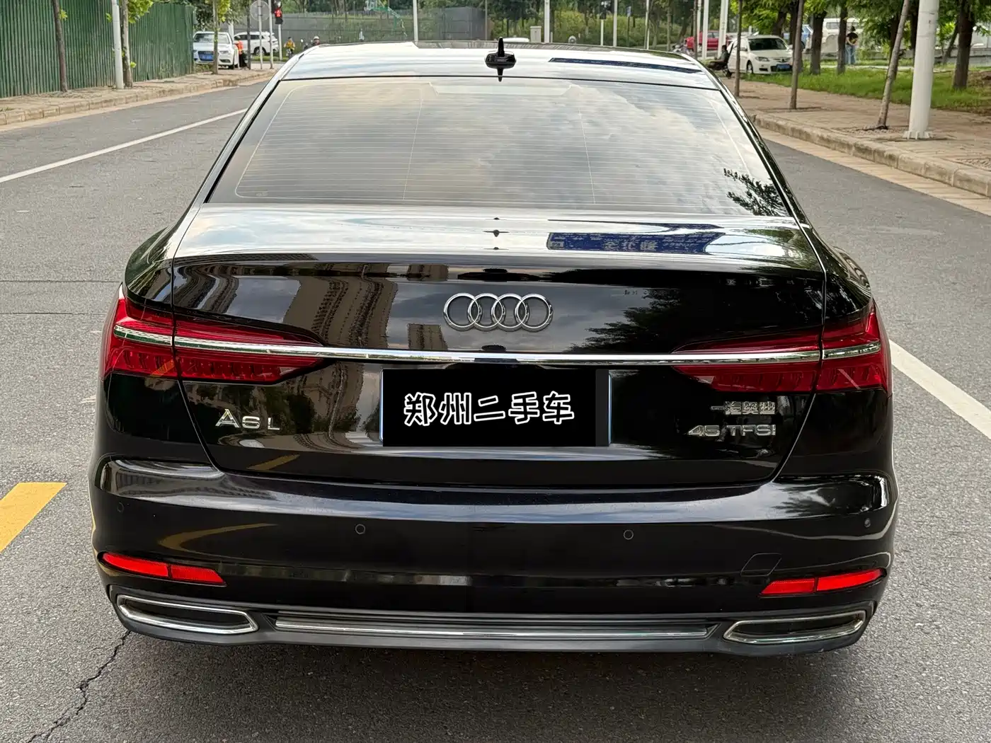 Фото 8 - Audi A6L