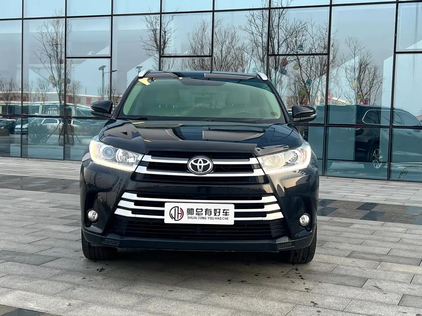 Toyota Highlander 2021 2.0T AWD Elite 7-Seater фото 2